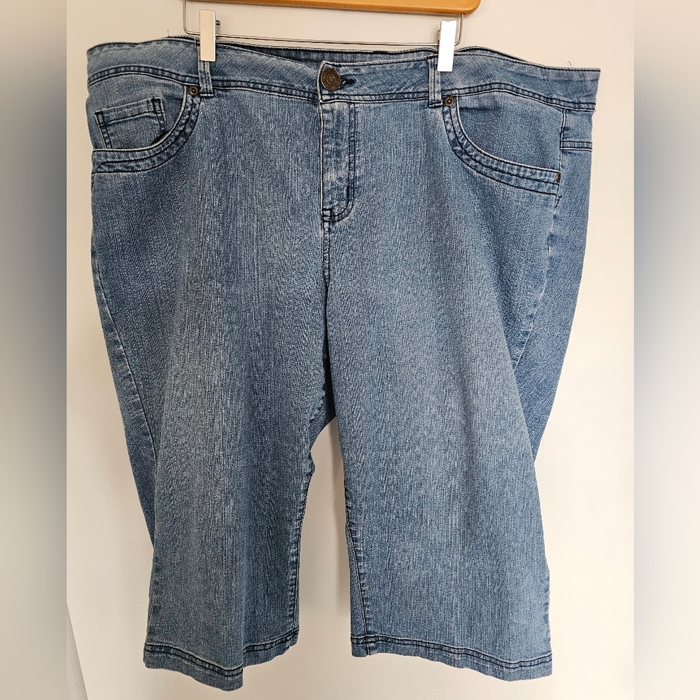 Bum Equipment Classic Blue Denim Women's Capris